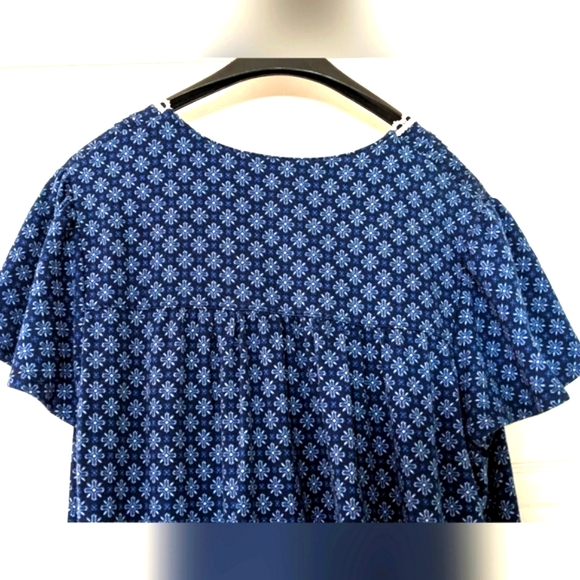 Blue & White Nightgown, Embroider-Look Detail, Short Sleeves, Buttons - Picture 3 of 10